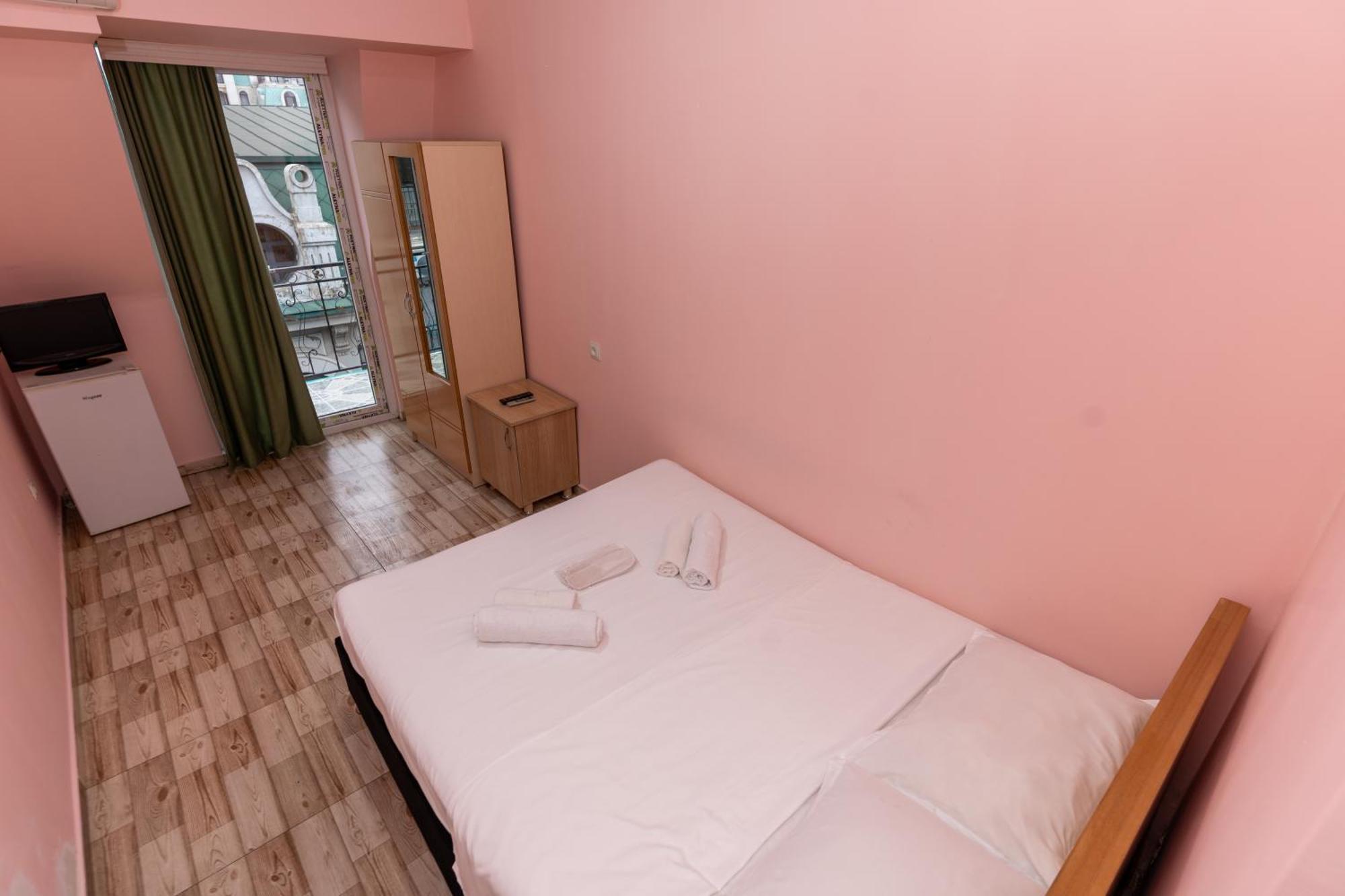 Hotel Ponto Vechio Μπατούμι Εξωτερικό φωτογραφία